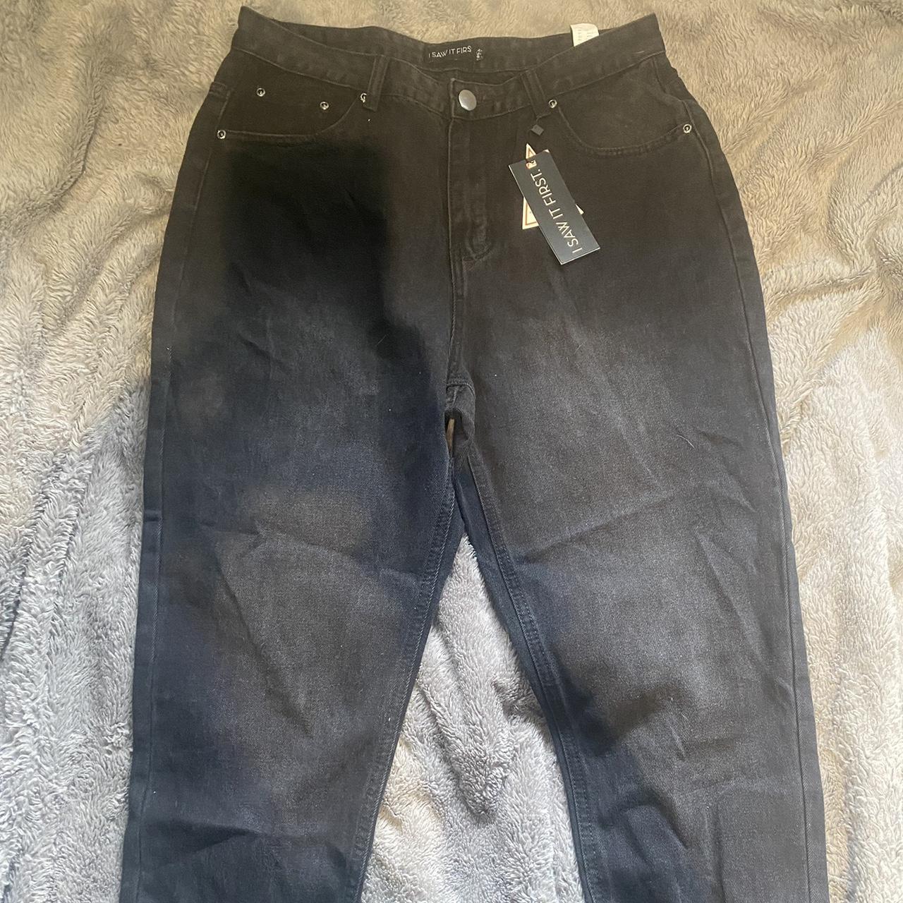 BRAND NEW MOM JEANS These stunning jeans have... - Depop