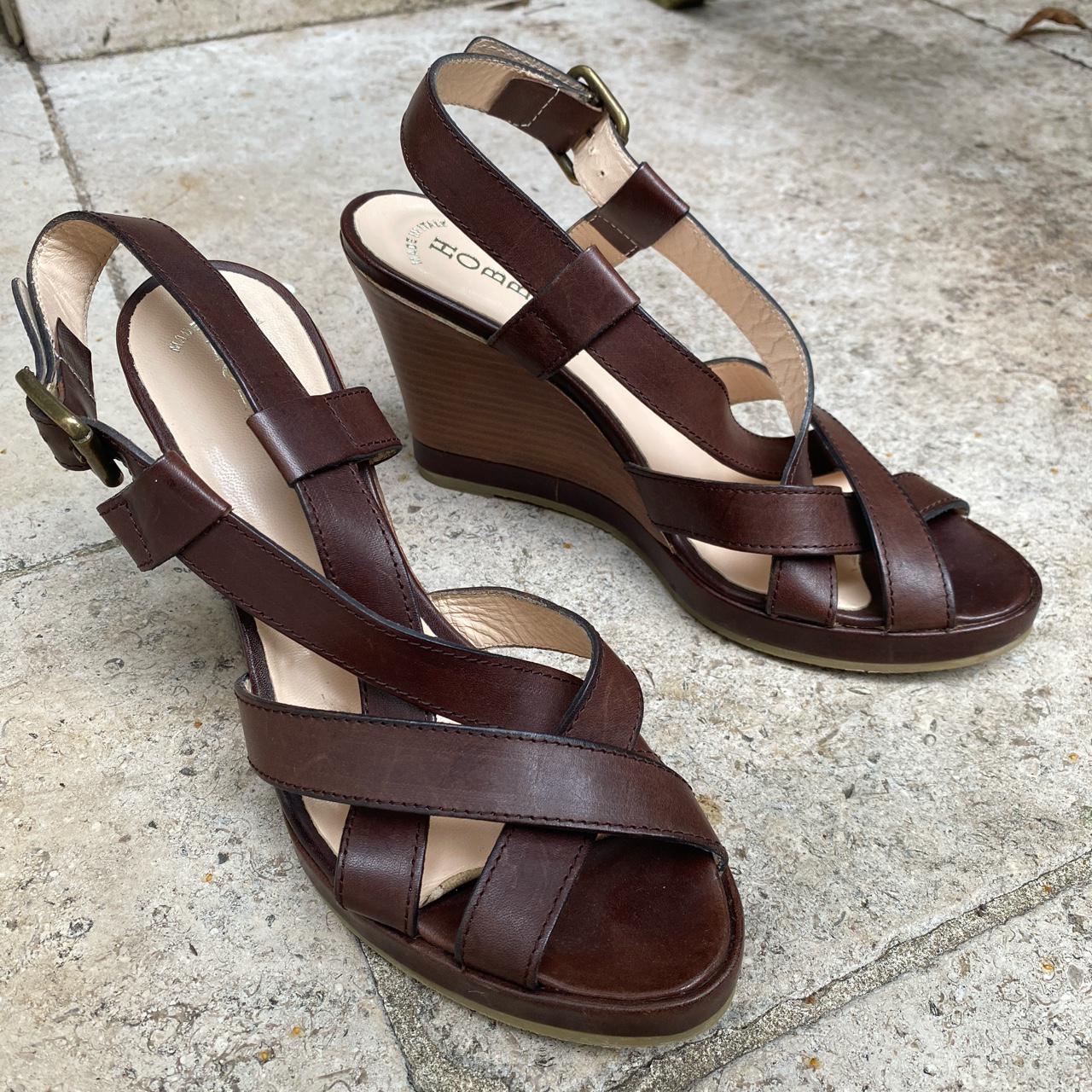 STUNNING PAIR OF HOBBS LEATHER SANDAL WEDGES SIZE UK... - Depop