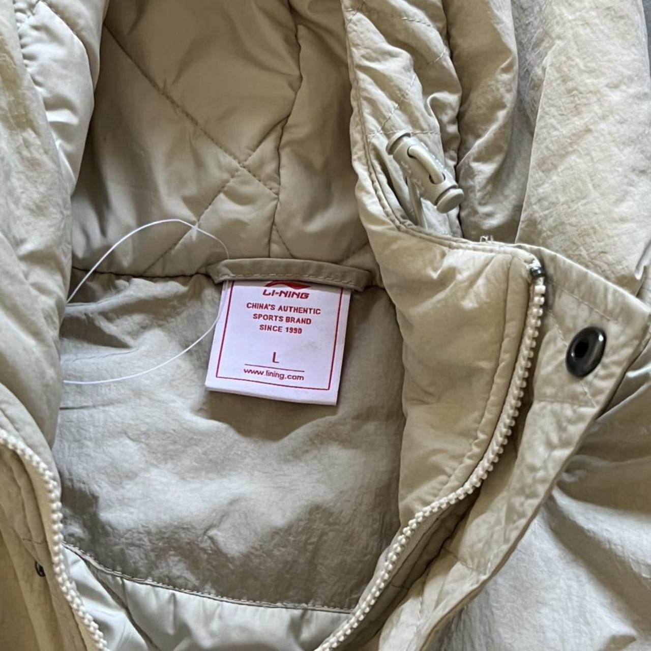 Li Ning Puffer Jacket // Size Large... - Depop