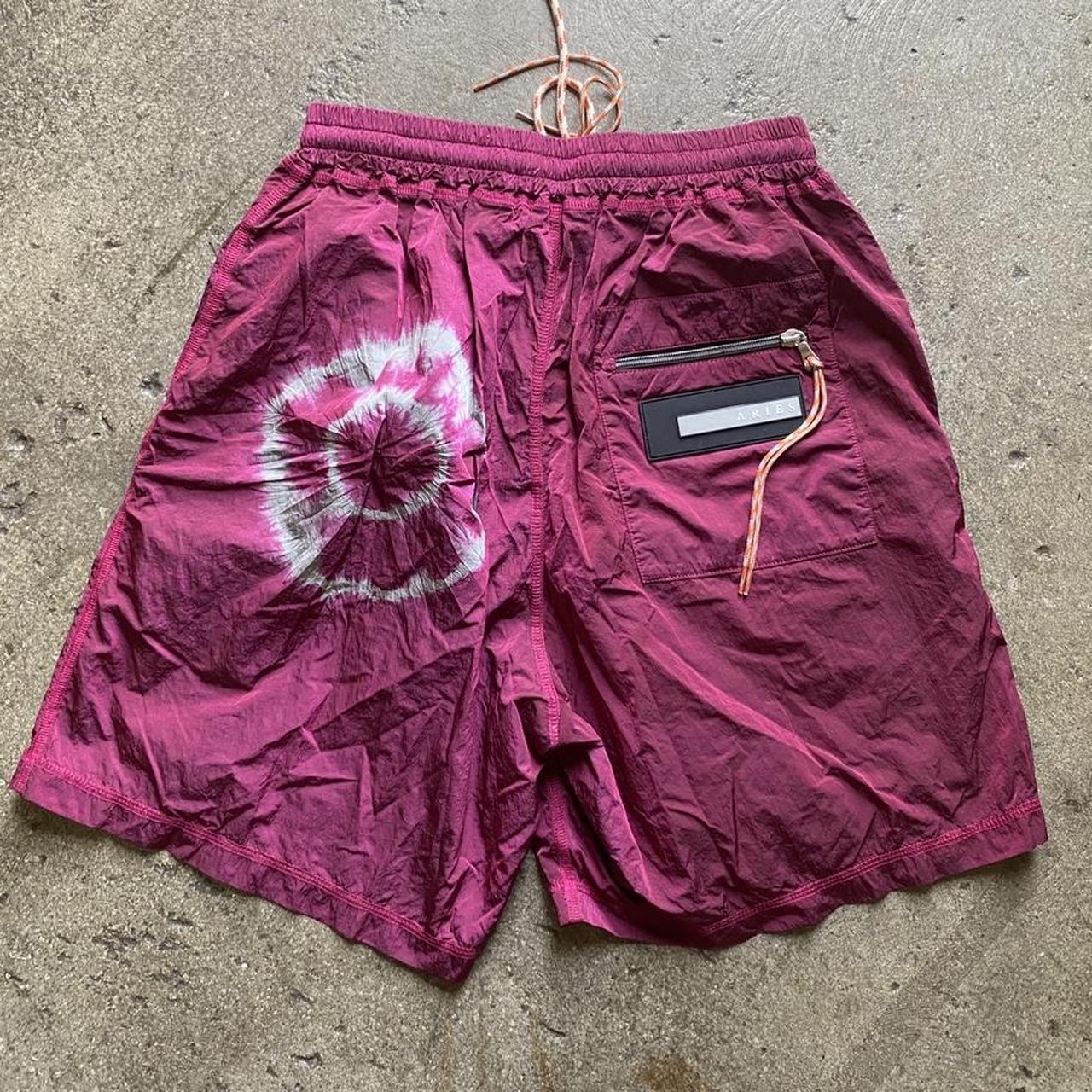 Product Image 2 - Aries Tie-Dye Unisex Shorts, size