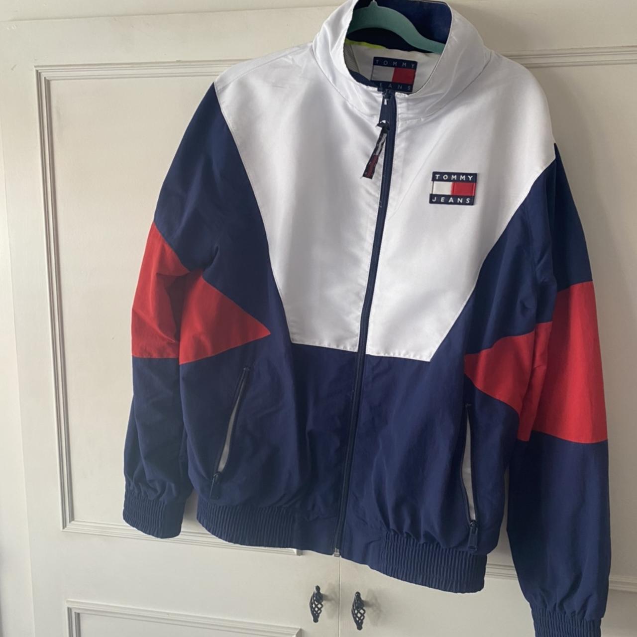 Tommy Hilfiger windbreaker. Worn a few times, still... - Depop