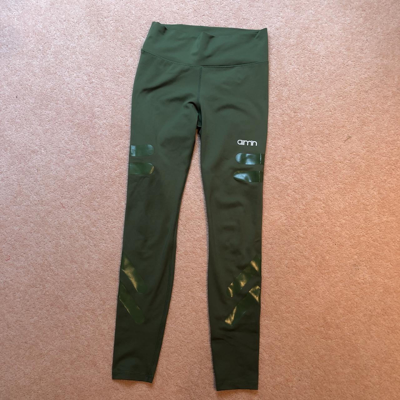 Selling my khaki green Aimn gym tights because I - Depop