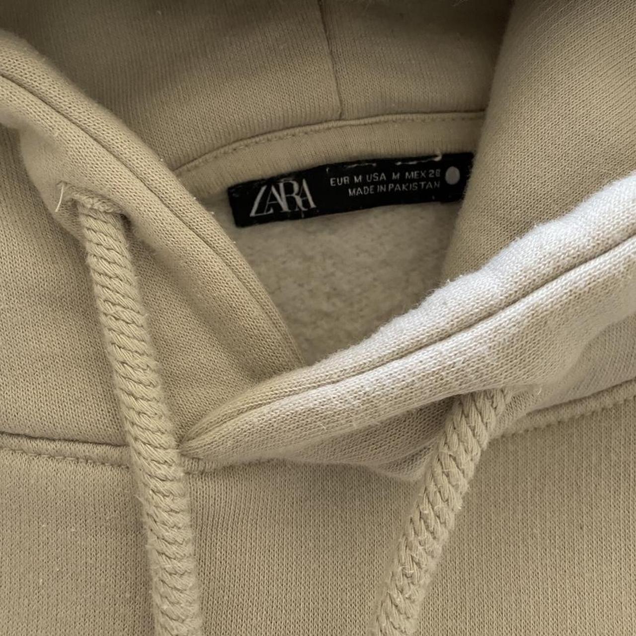 Zara beige oversized hoodie Size M (fits like a... - Depop