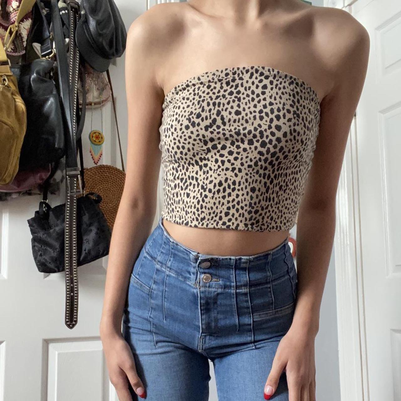 Brandy Melville tube top! Super cute fit perfect for - Depop