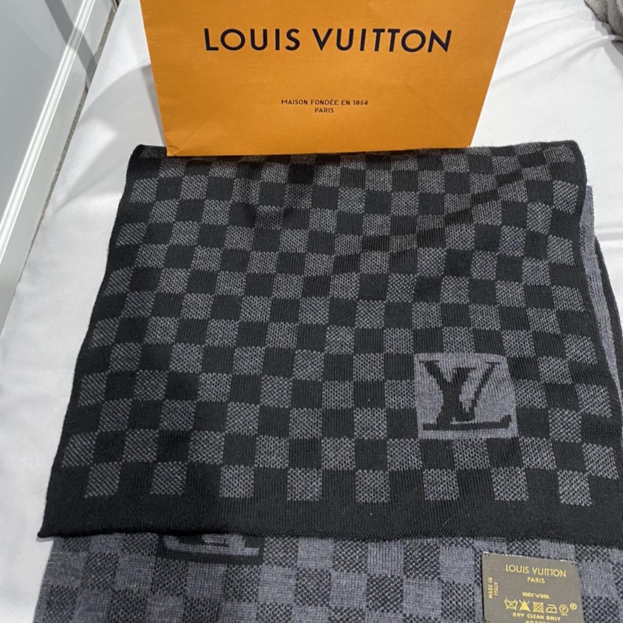 Louis Vuitton, Accessories, Louis Vuitton Louis Vuitton Damier Scarf  42330 Escharpe Petit Black X Gray M
