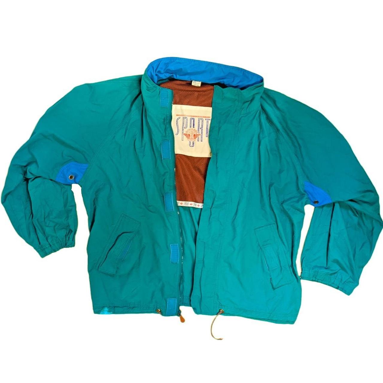 Sports sale accent windbreaker