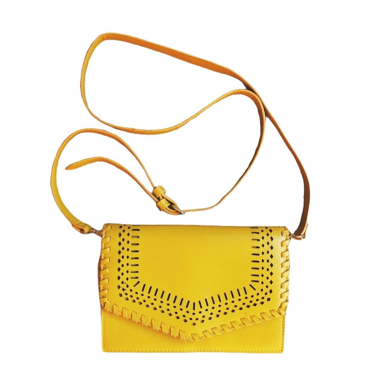 Yellow convertible handbag from Moda Luxe New w/o - Depop