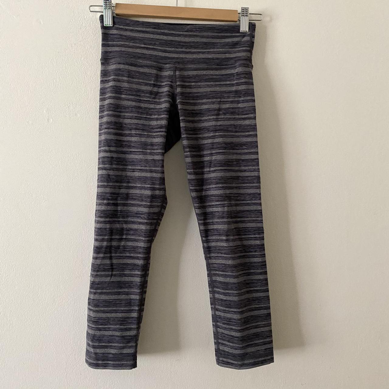 lululemon grey striped leggings