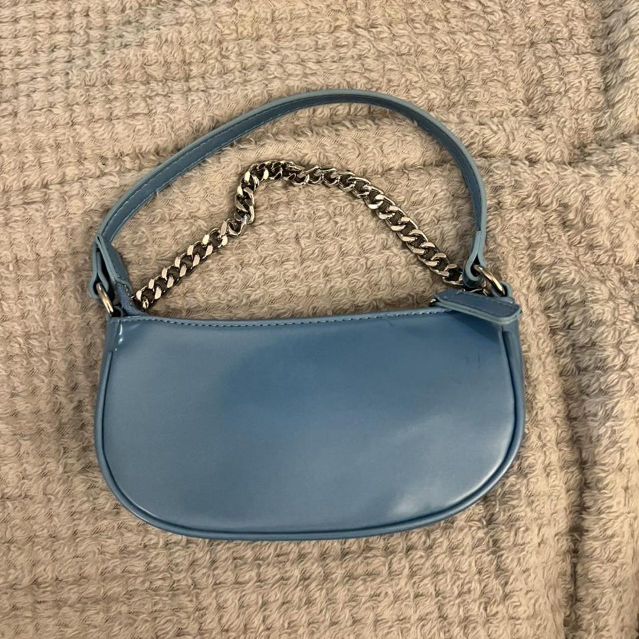 Urban outfitters purse. I never used it once so it’s... - Depop