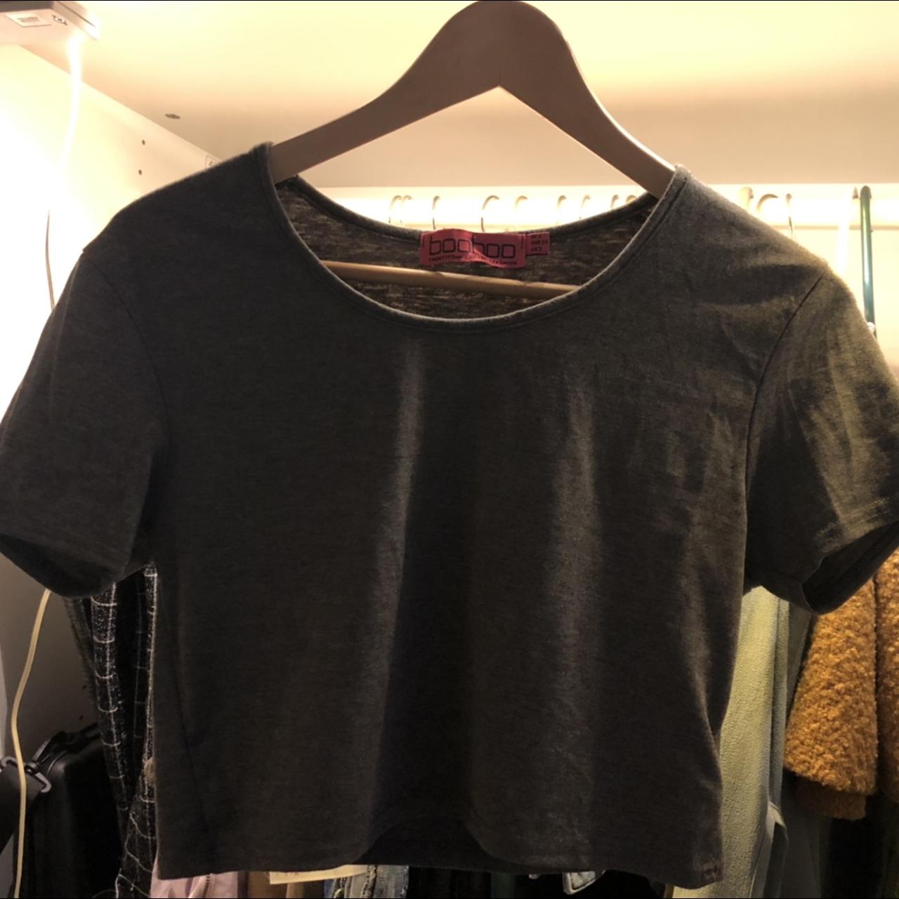 Boohoo grey crop top. Bought on here, however I’ve... - Depop