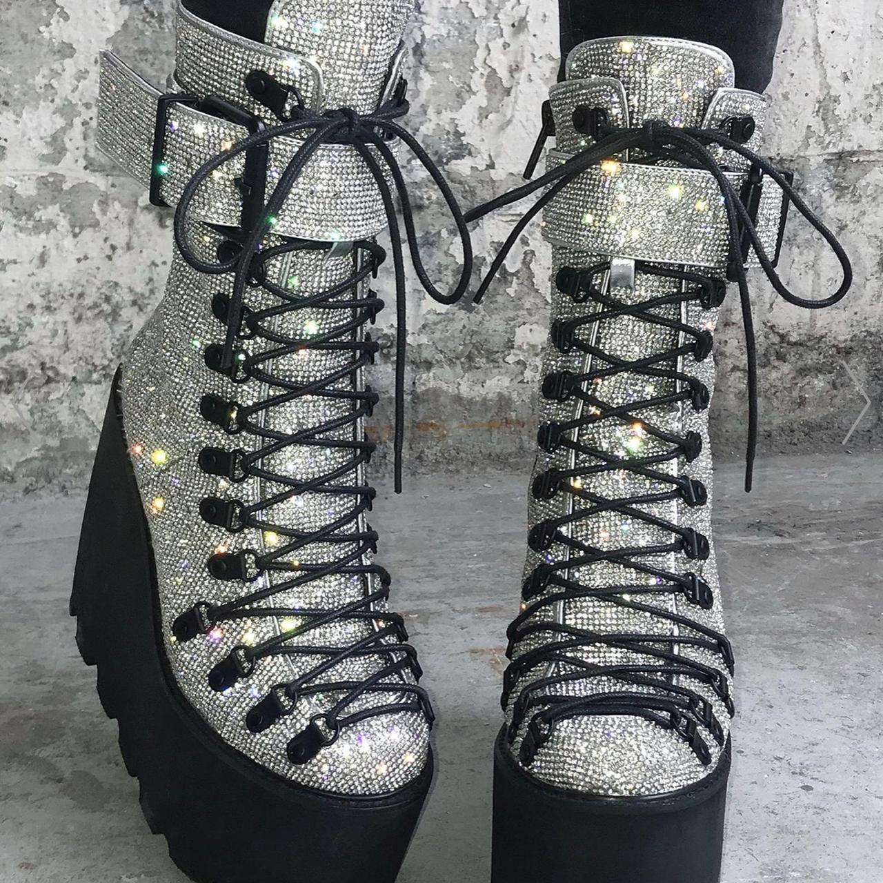 club exx crystal traitor boots