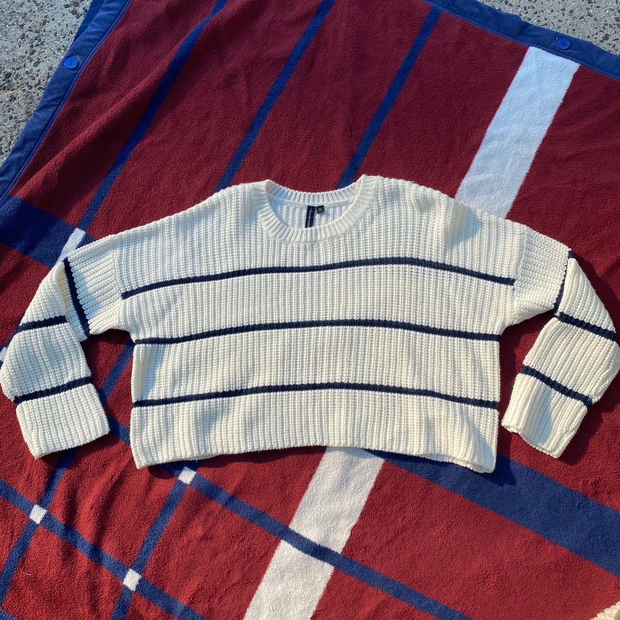 Women's Cream and Navy Jumper | Depop