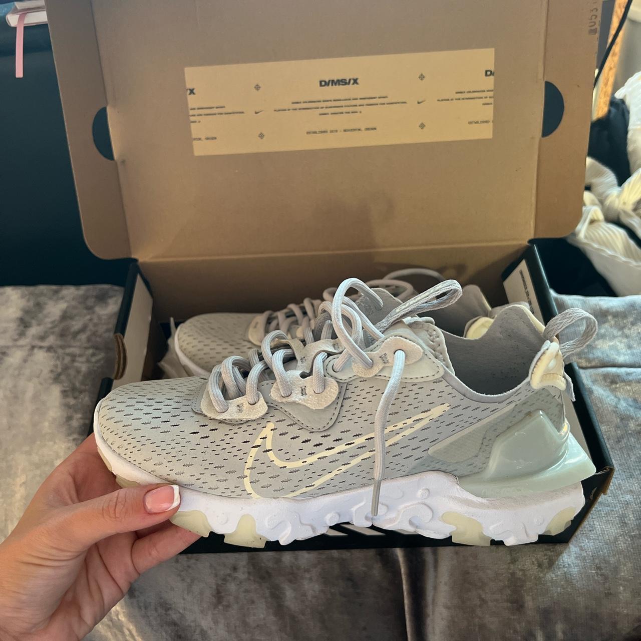 womens nike react trainers