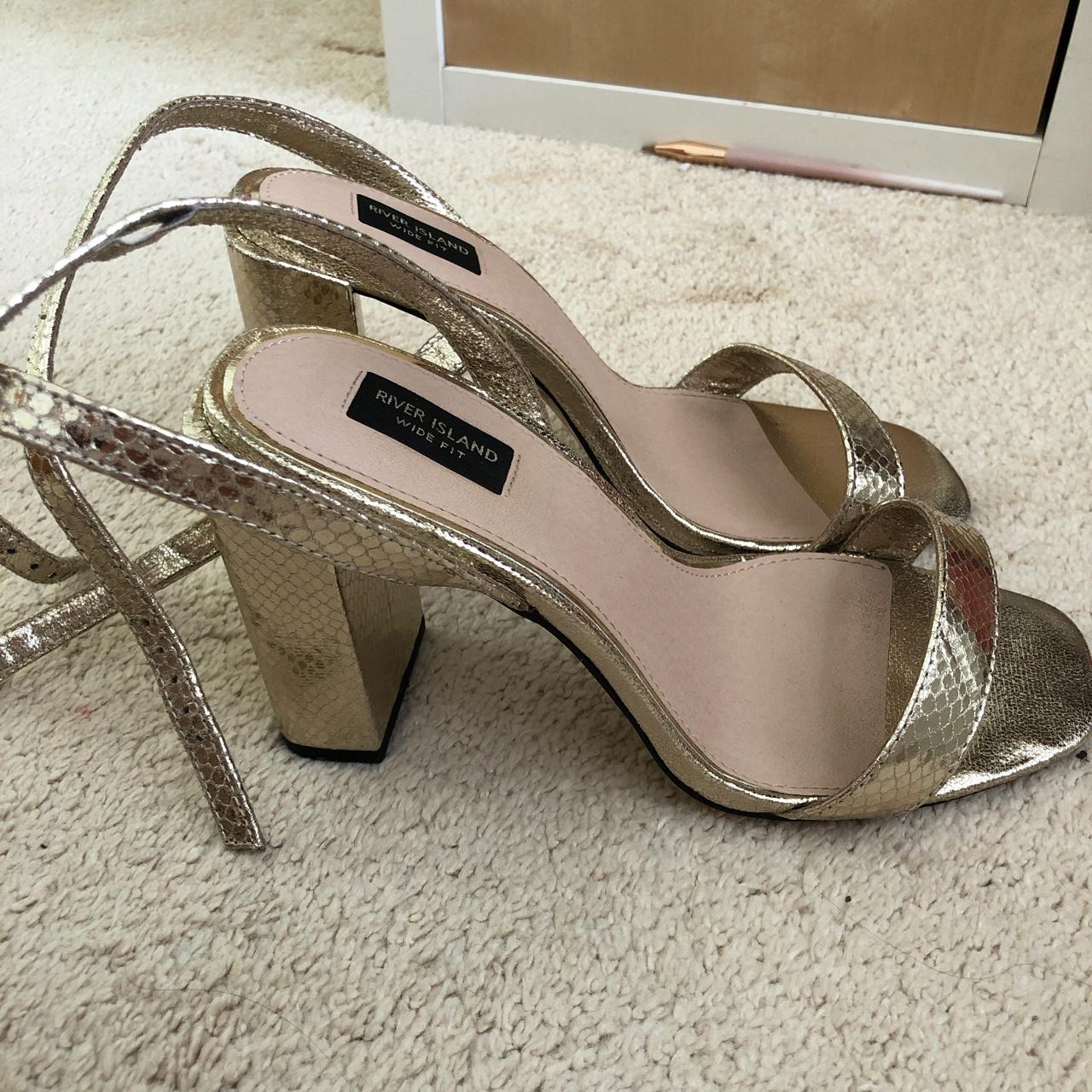 River island wide fit block heeled on sale sandals in gold