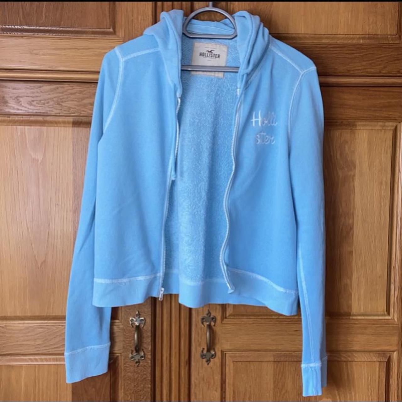 Baby blue 2024 hollister hoodie