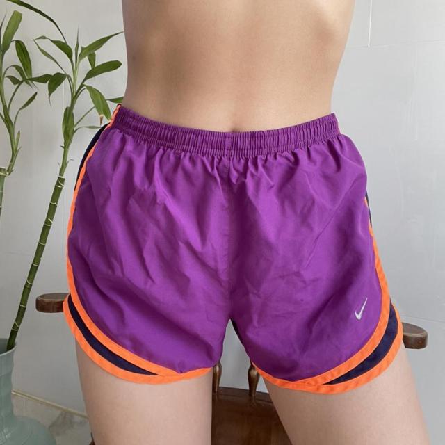 Nike Sportswear Woven Flow Shorts Ice Lilac Purple - Depop