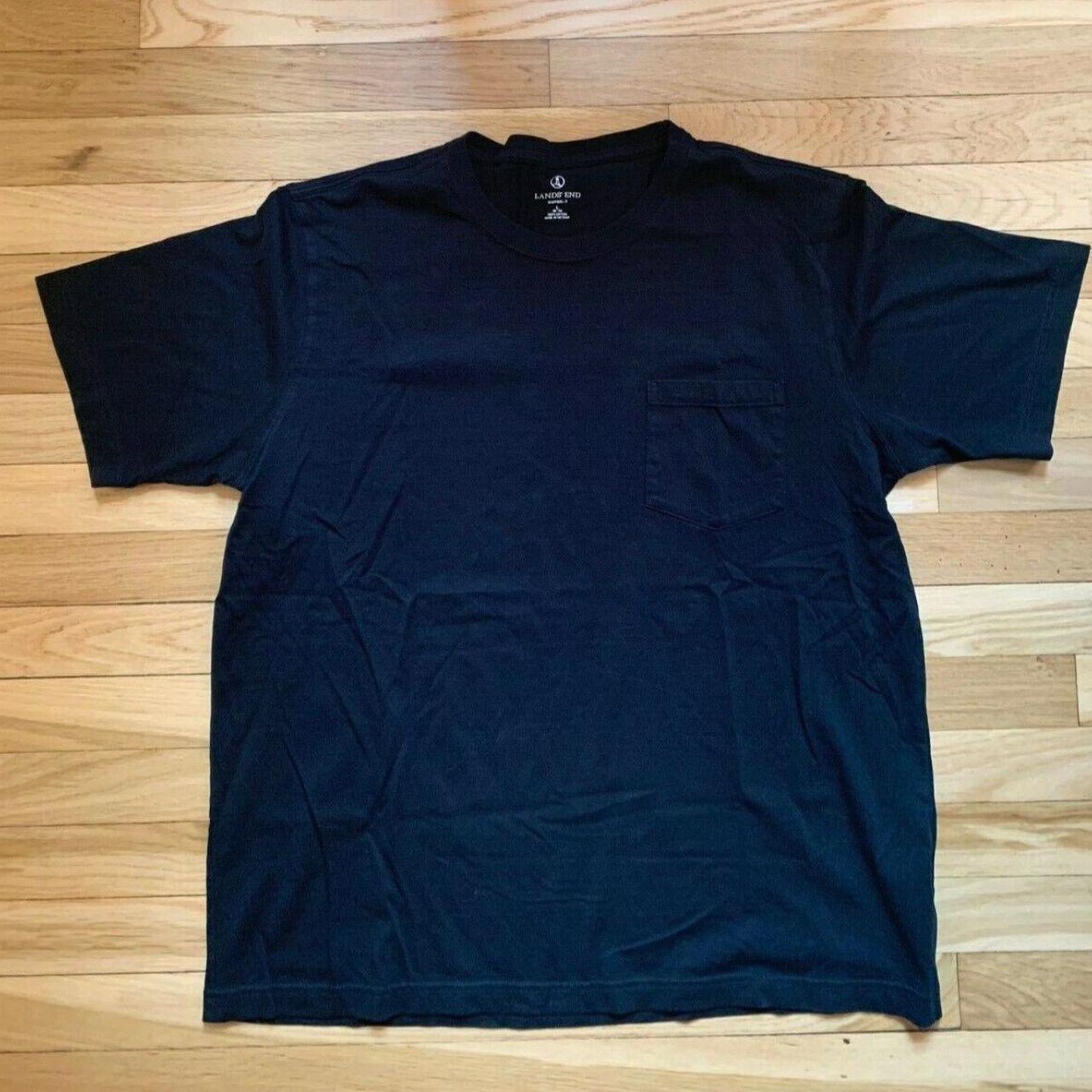 Lands' End Men's Black Tshirt Depop