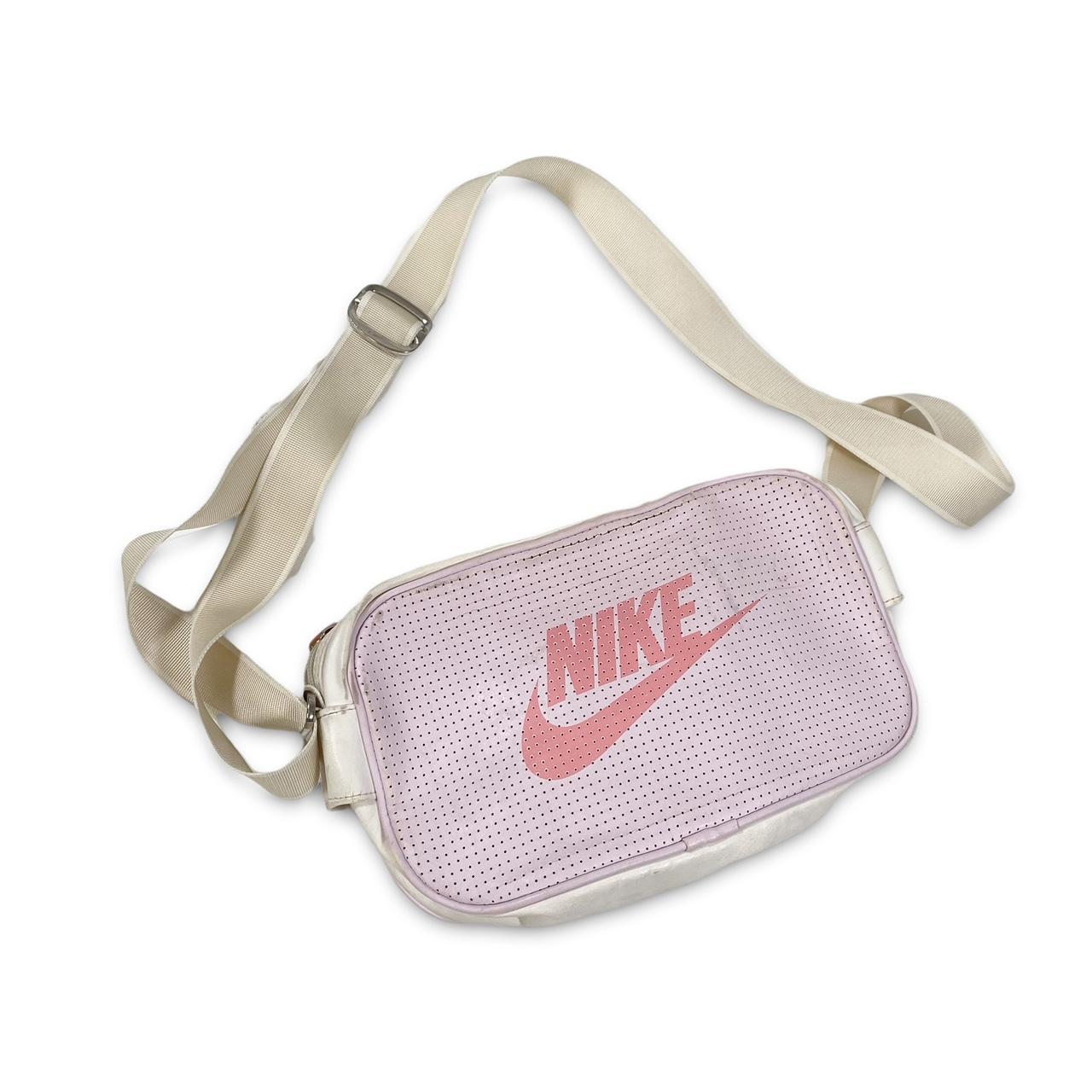 Nike Women's Pink and White Bag | Depop