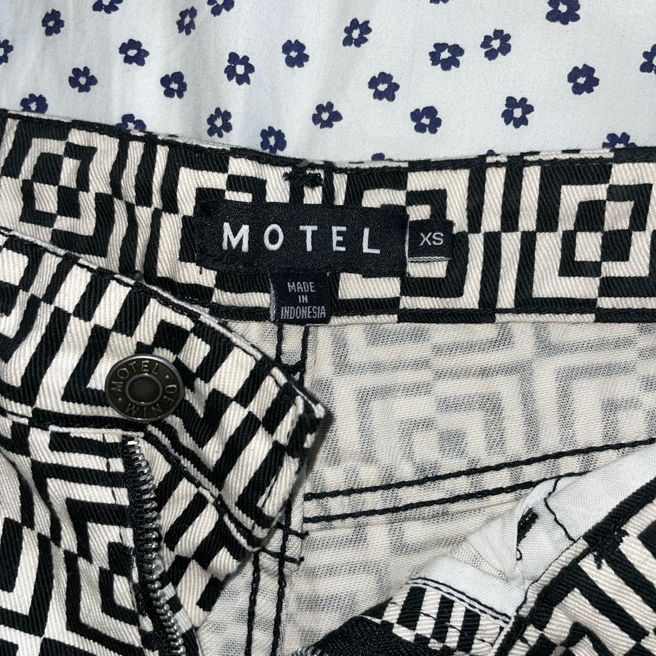 Motel Rocks Pattern Pants • DO NOT USE PAYPAL!!... Depop