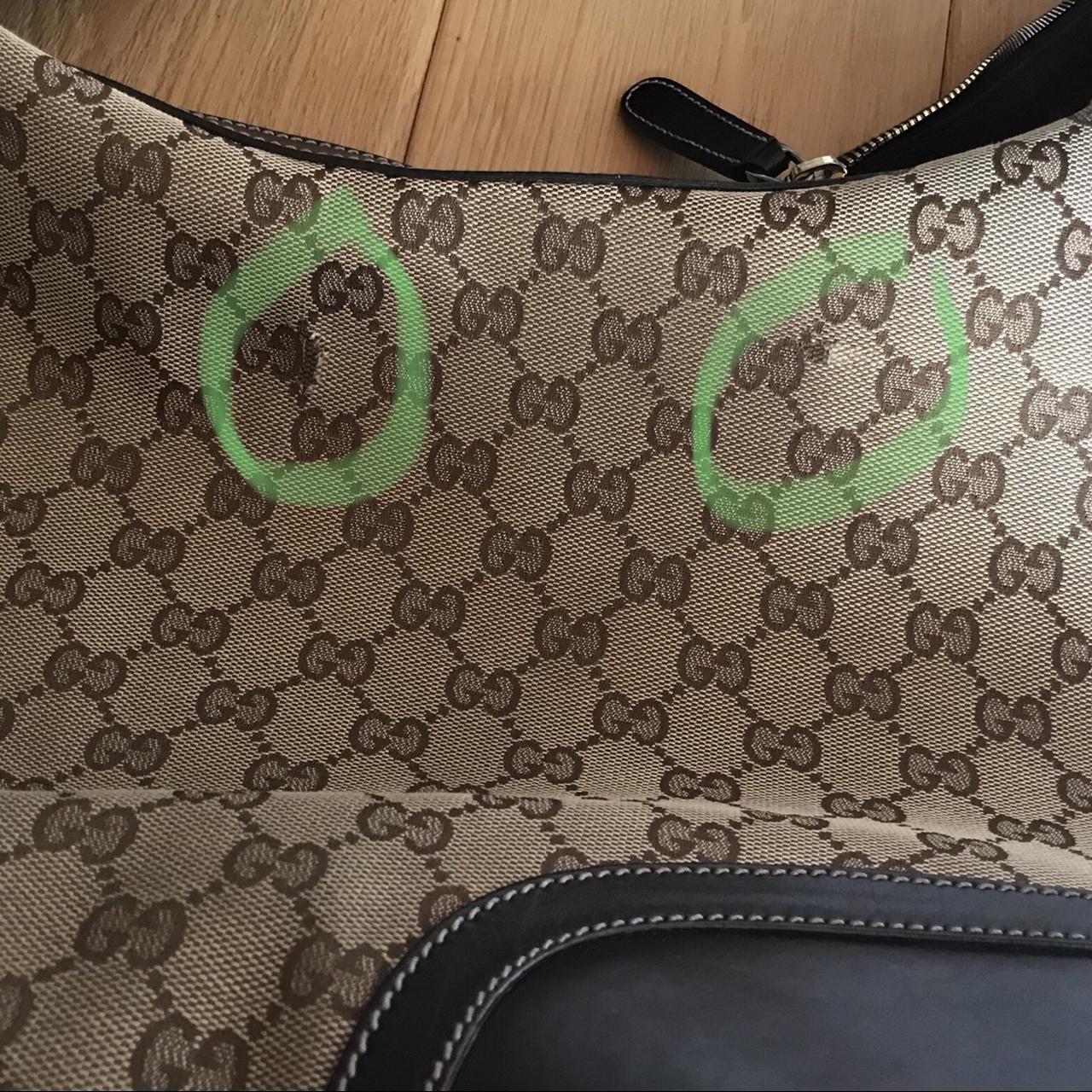 Gucci Bee Web Camera bag Great condition Bought on - Depop