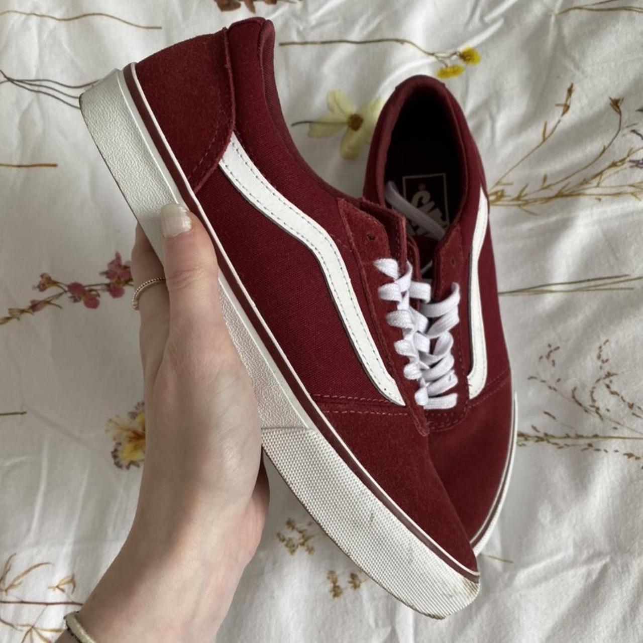 burgundy vans size 4