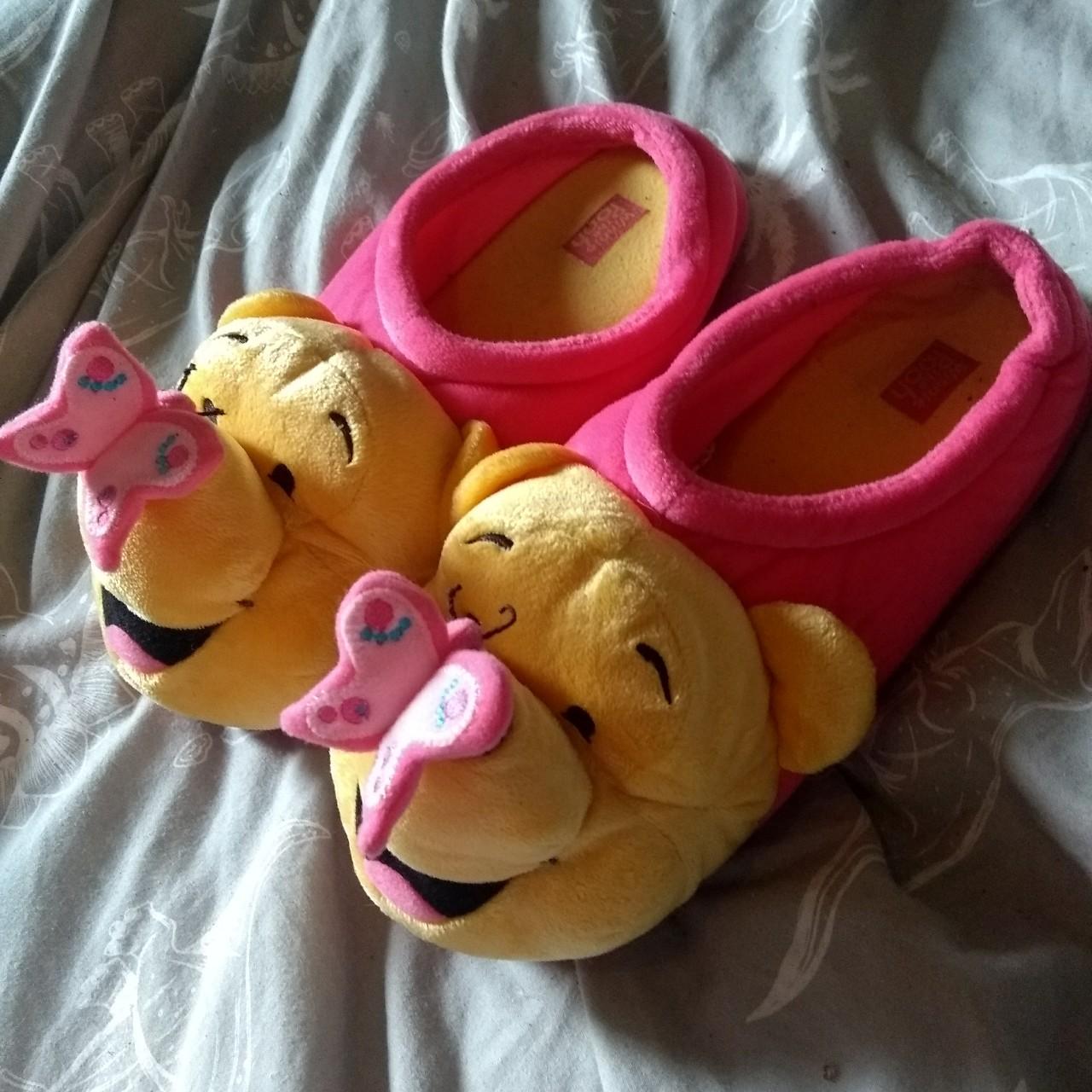 Winnie the pooh discount slippers for adults