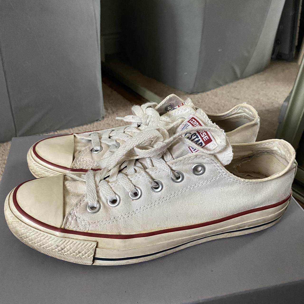 Converse Women's White and Cream Trainers | Depop