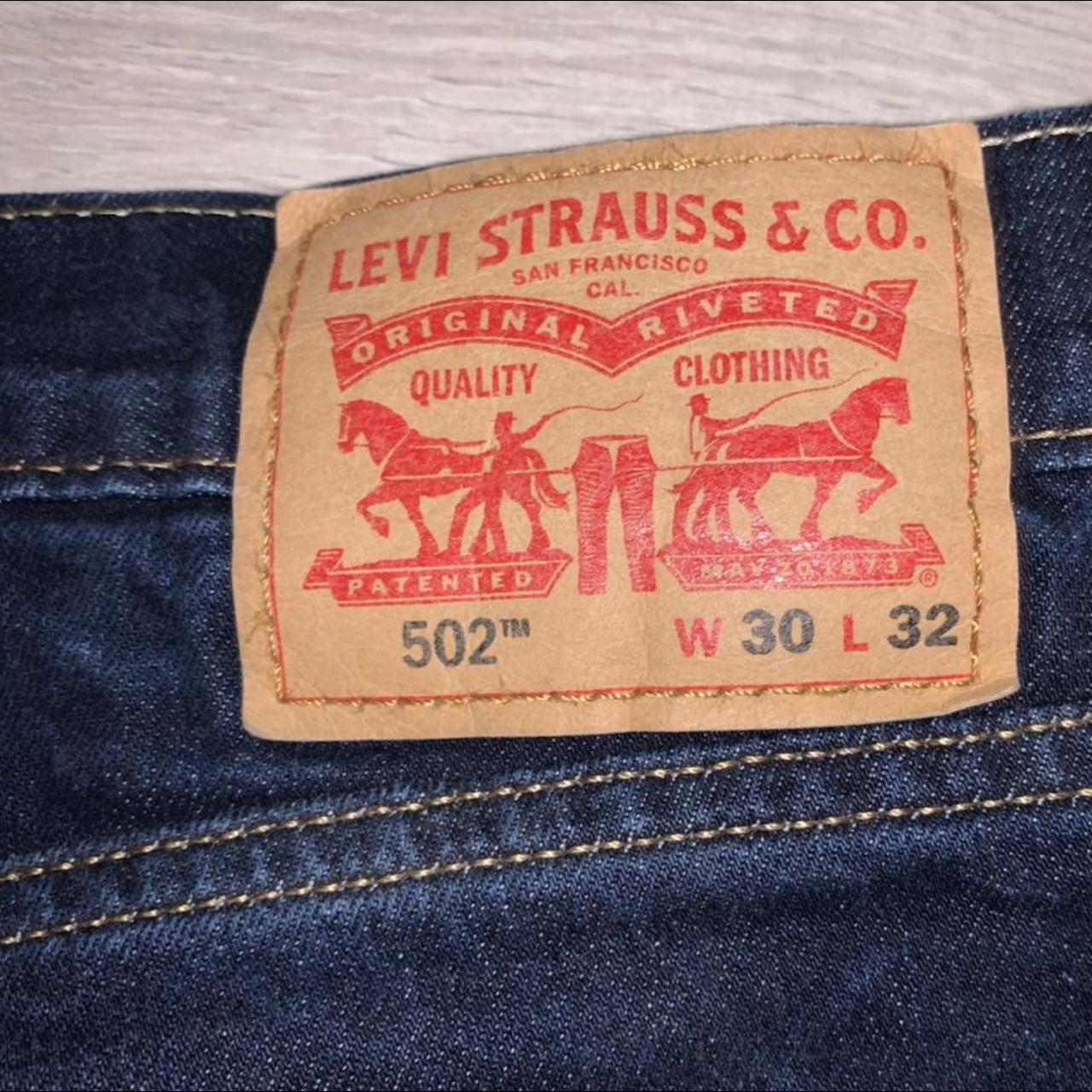 Levi's Men's Navy and Blue | Depop