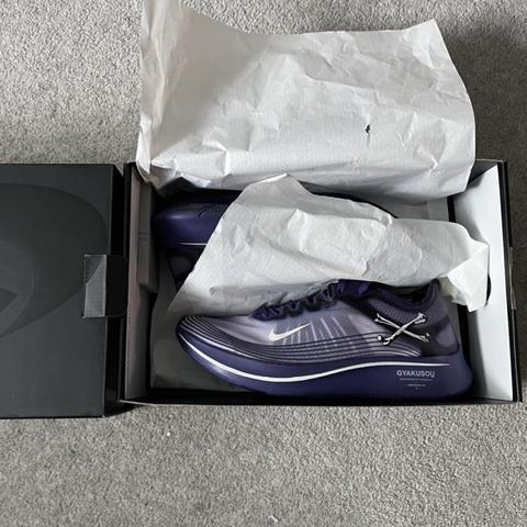 Nike zoom fly 2025 gyakusou purple