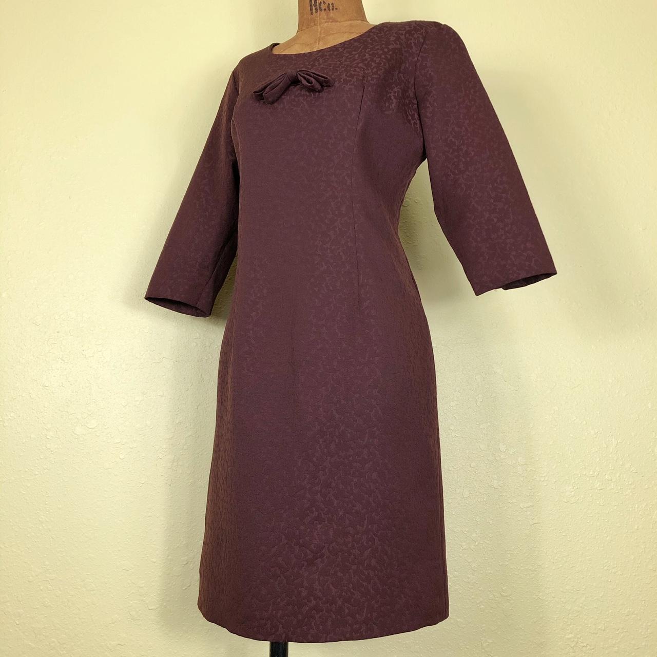 1960s sheath dress. made of brown textured diolen... - Depop