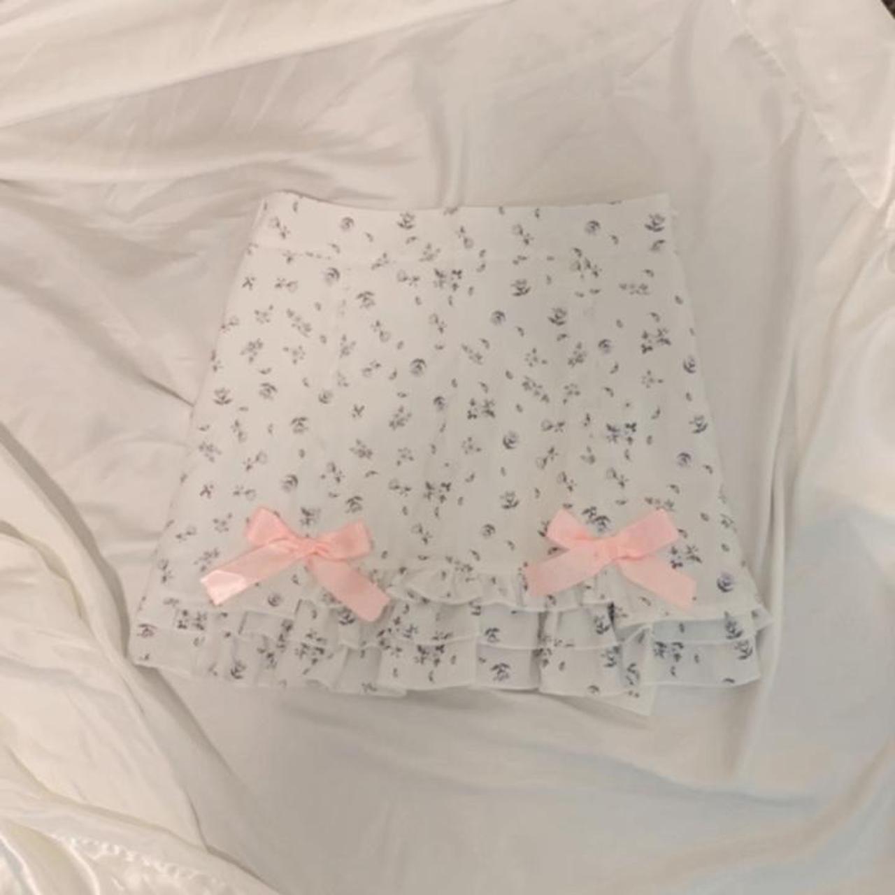 dollette floral skirt with baby pink bows ♡ — brand... - Depop