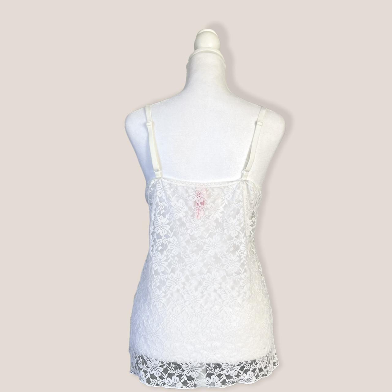 White lace cami White floral lace cami with a v... - Depop