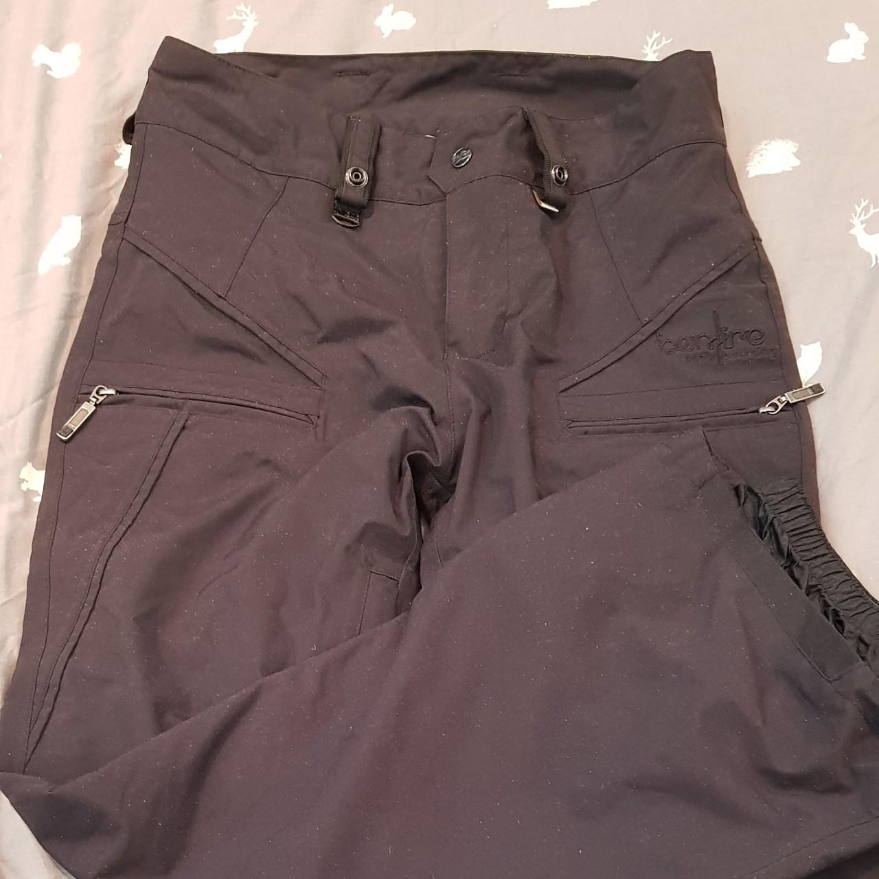 Very flattering Bonfire Snowboarding Pants/Trousers... Depop