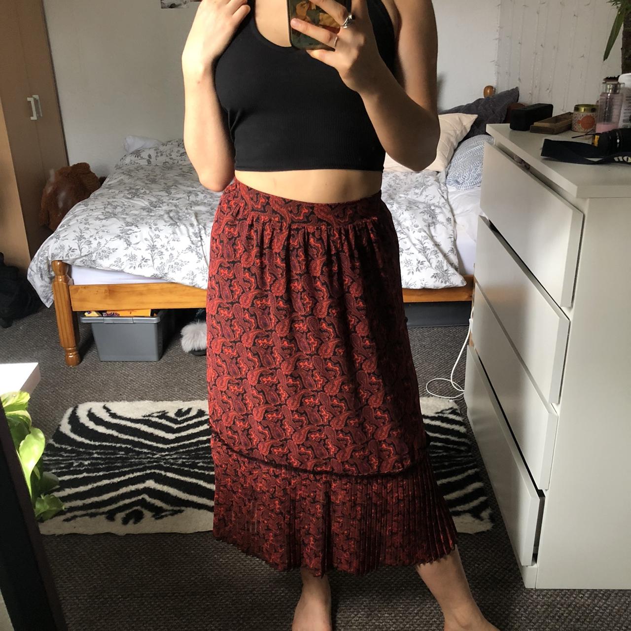 Topshop red and black Paisley midi/maxi skirt size Depop