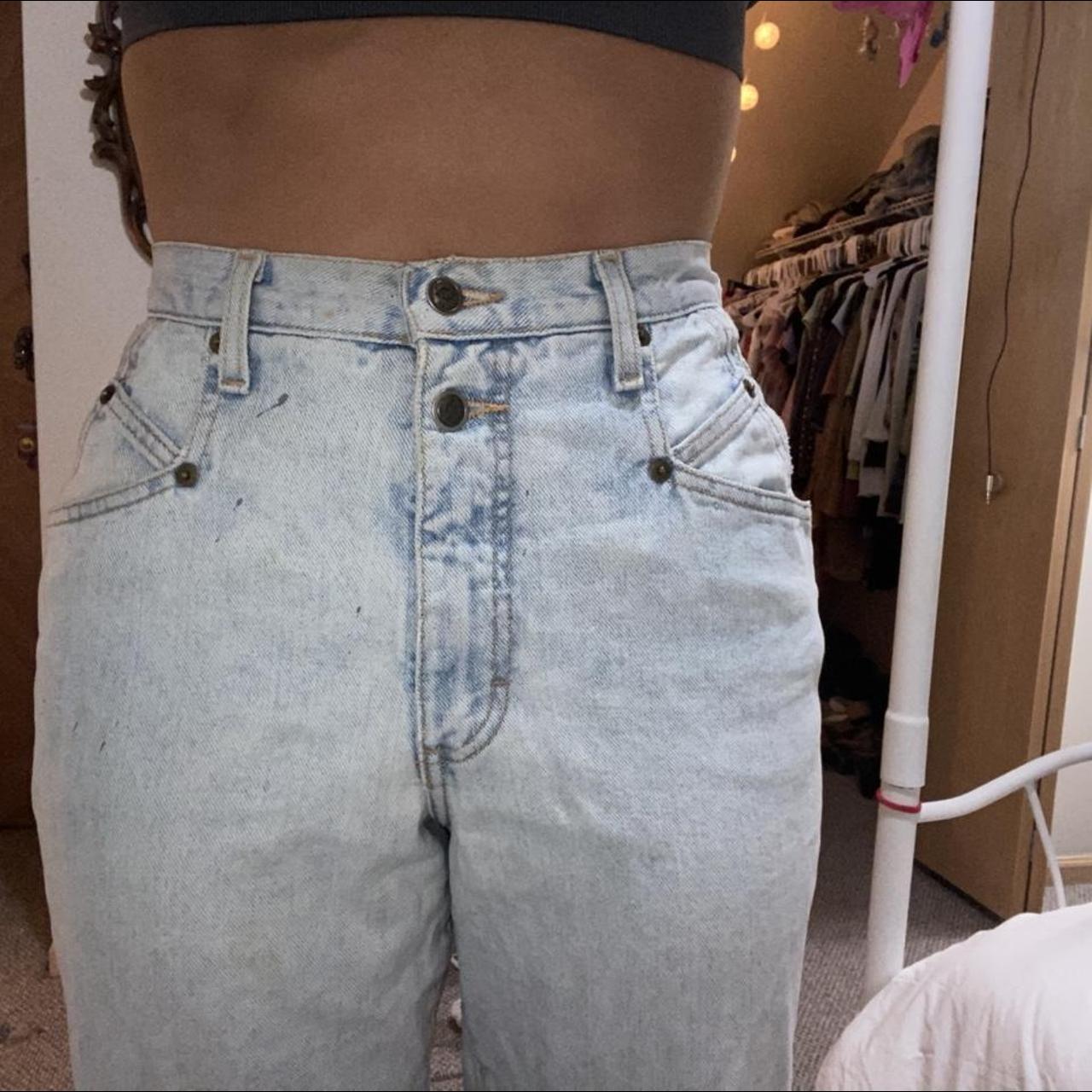 Super vintage light wash ZENA jeans! These jeans... - Depop