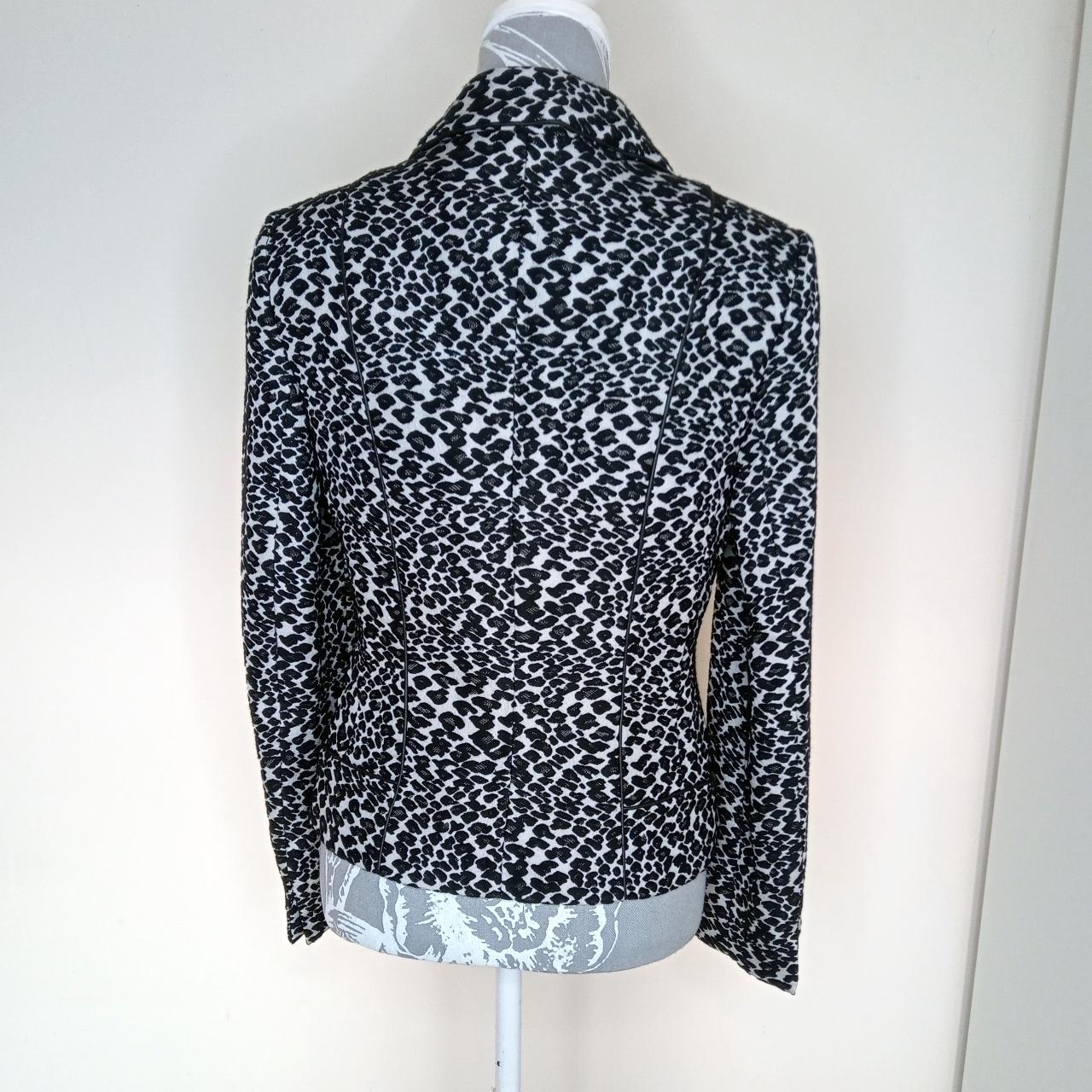 Leopard Print Gerry Weber blazer suit jacket from... - Depop