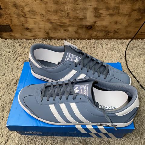 Adidas original the sneeker sale