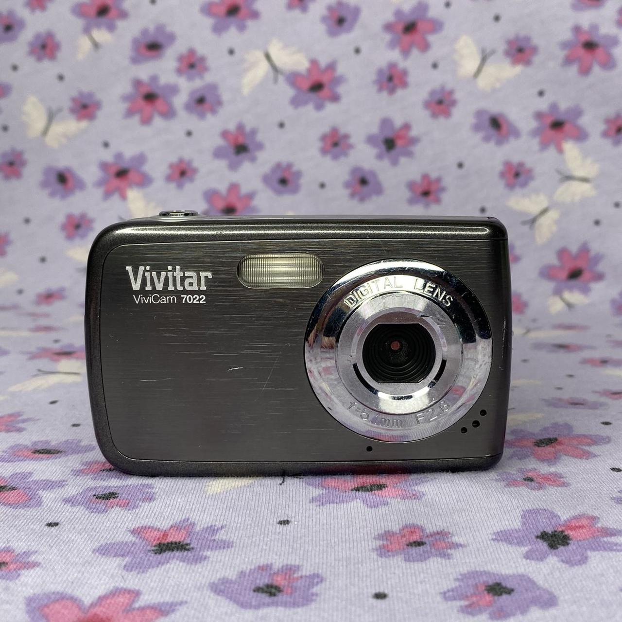 Vivitar ViviCam 7022 Digital Camera Stylish 7.1 MP... Depop