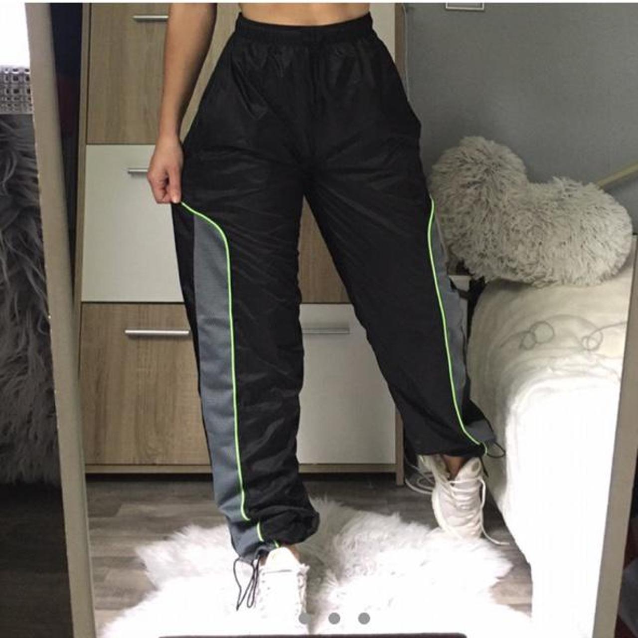 Womens best sale windbreaker joggers