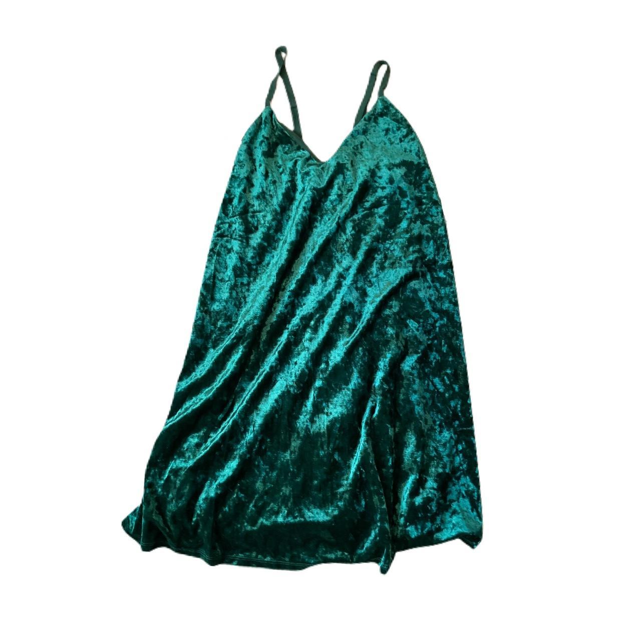 •Bobeau green velvet dress •Size: Small •Chest... - Depop