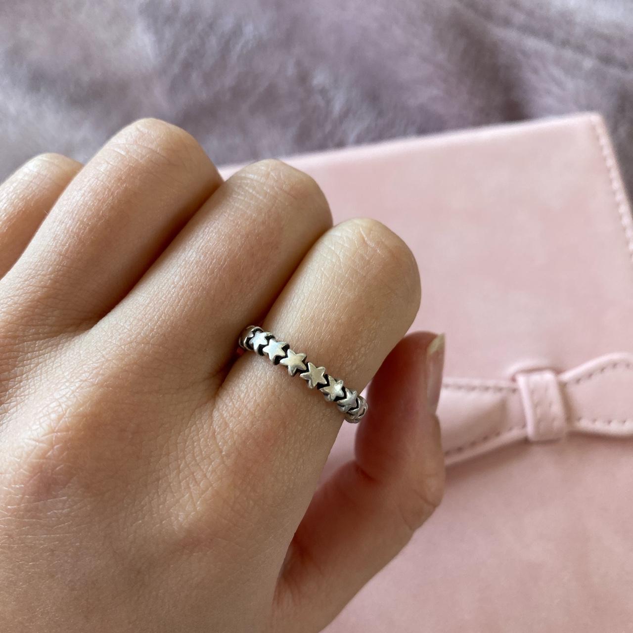 Pandora star sale trail ring