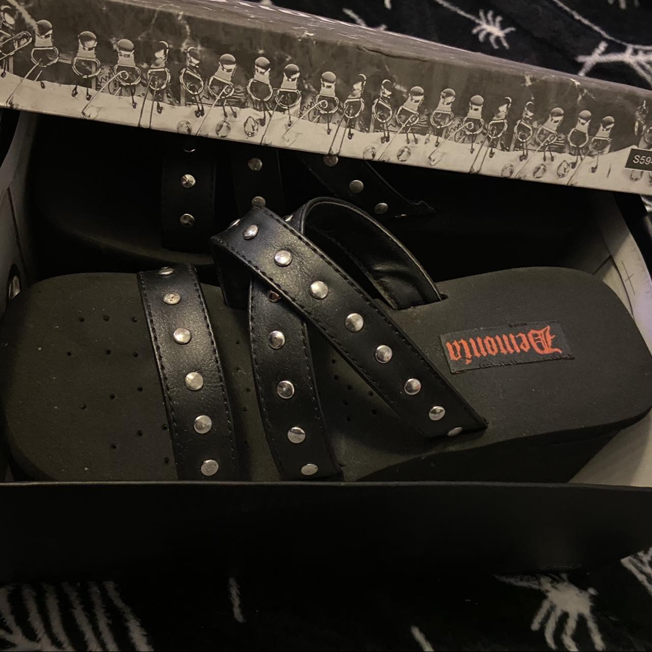 demonia 7 inch platforms