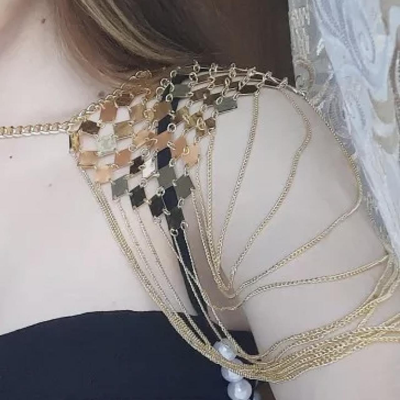 Women's Gold and Silver Jewellery (4)