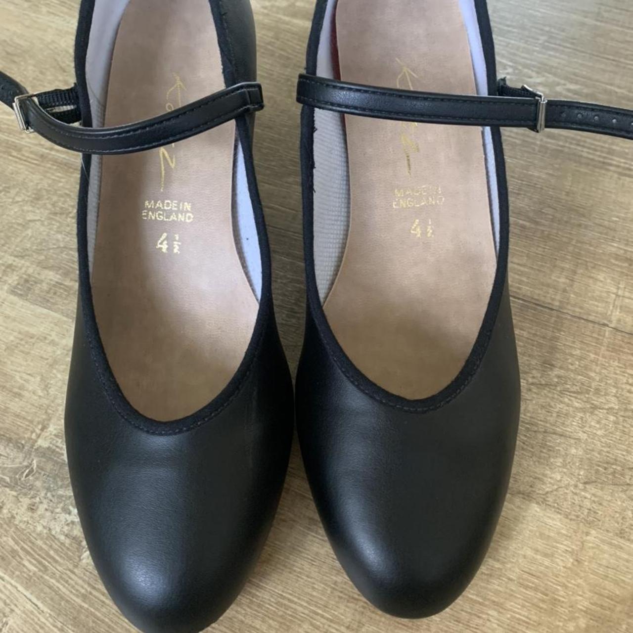 katz mary janes dance shoes size 4 1/2 perfect... Depop