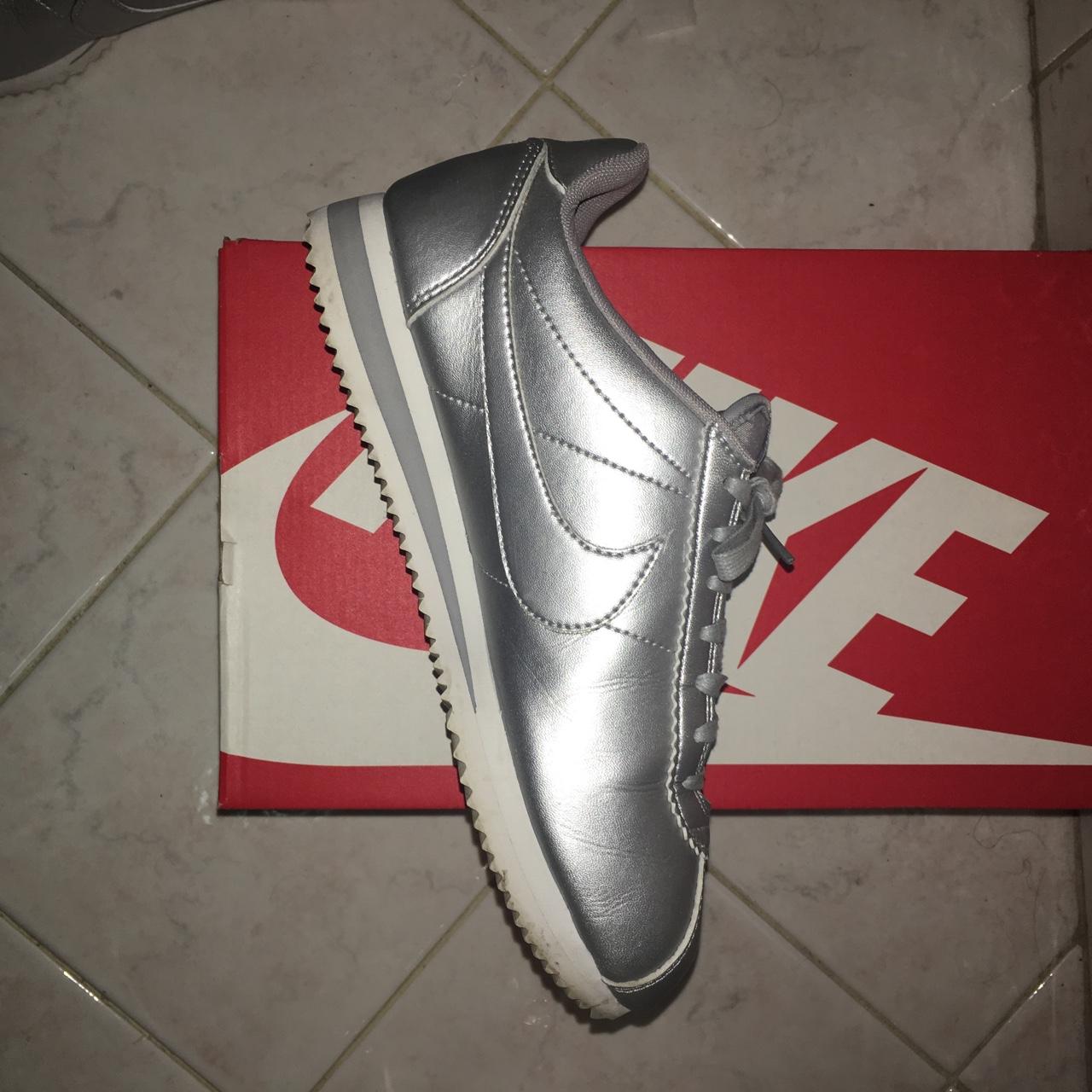 Nike Cortez Pelle Argento n. 38 5 pero calza un. Depop