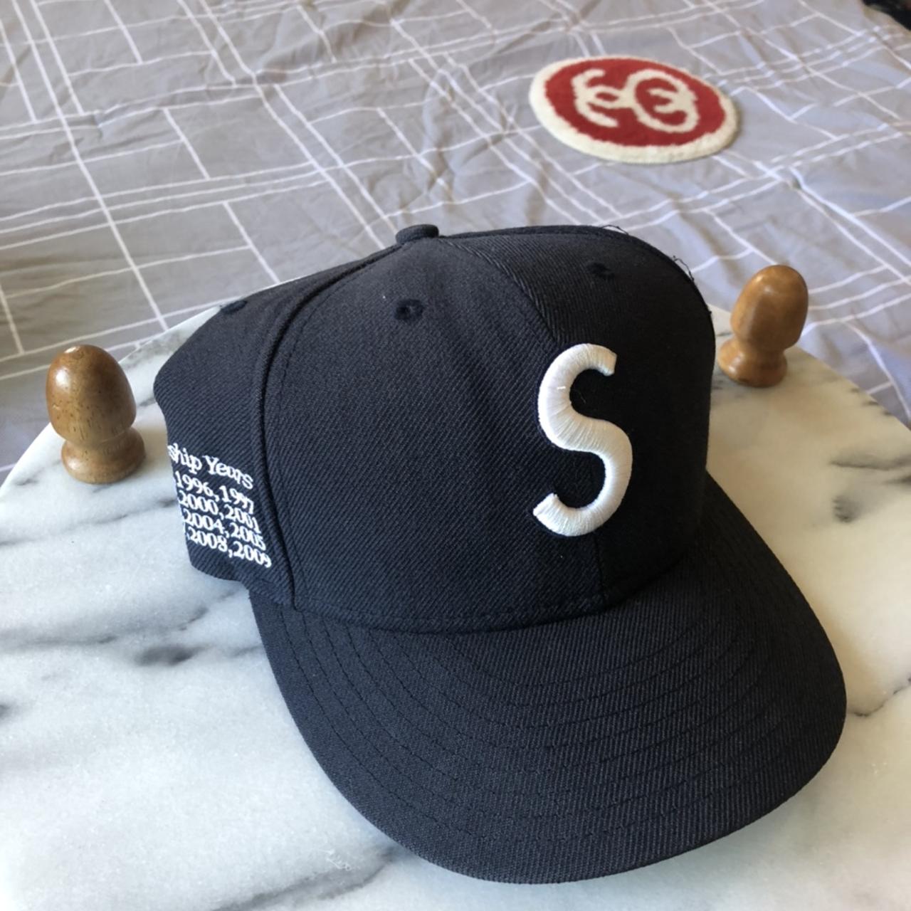 Supreme x New era, Fitted 7 1/4, 2009, Great condition