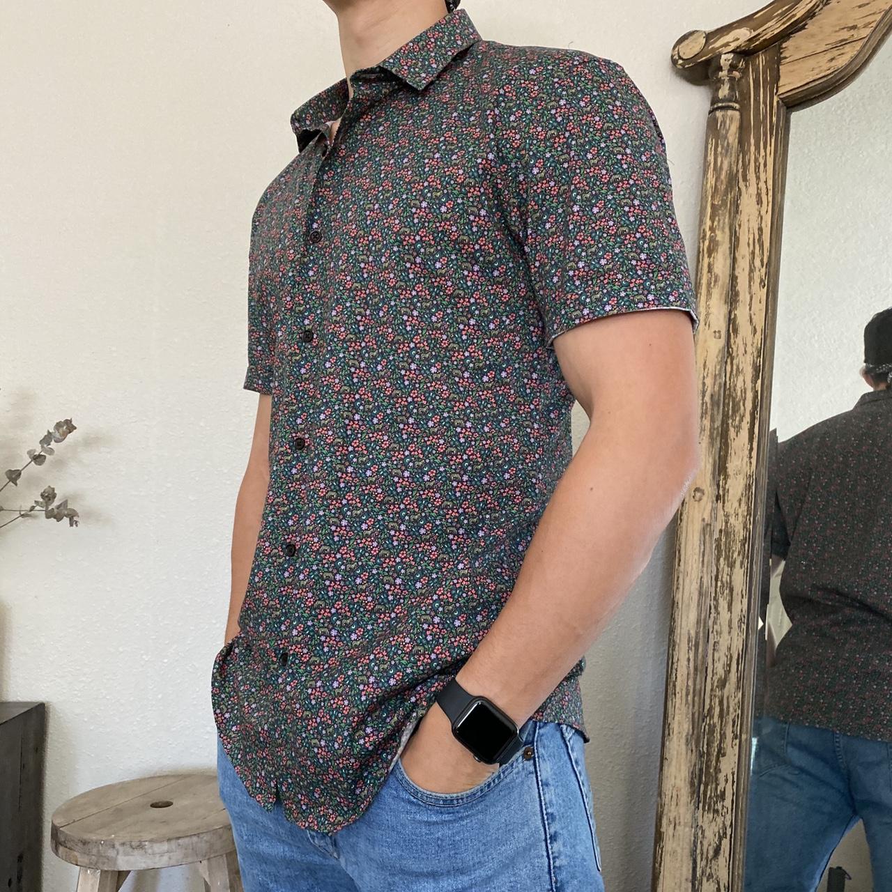 🦓Zebra Summer Short Sleeve Buttonup Details •Slim... Depop