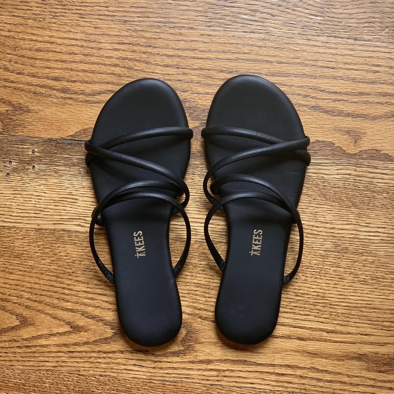 TKEES Women's Black Sandals | Depop