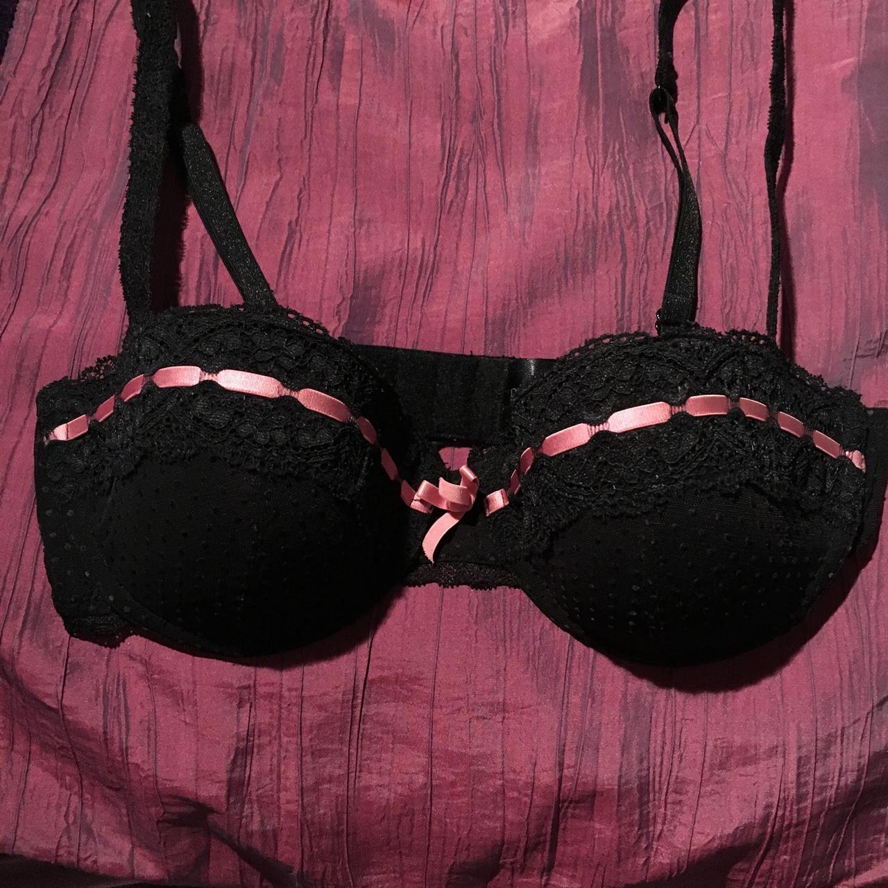 Black Bra with pink ribbon, Size 32C