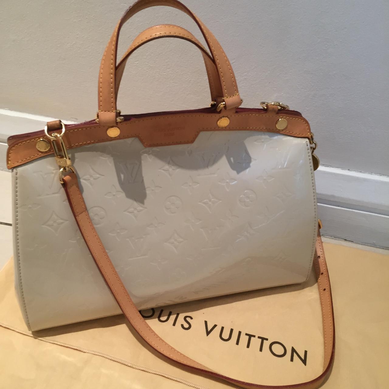 Authentic LV Eva Monogram clutch Used but still good - Depop